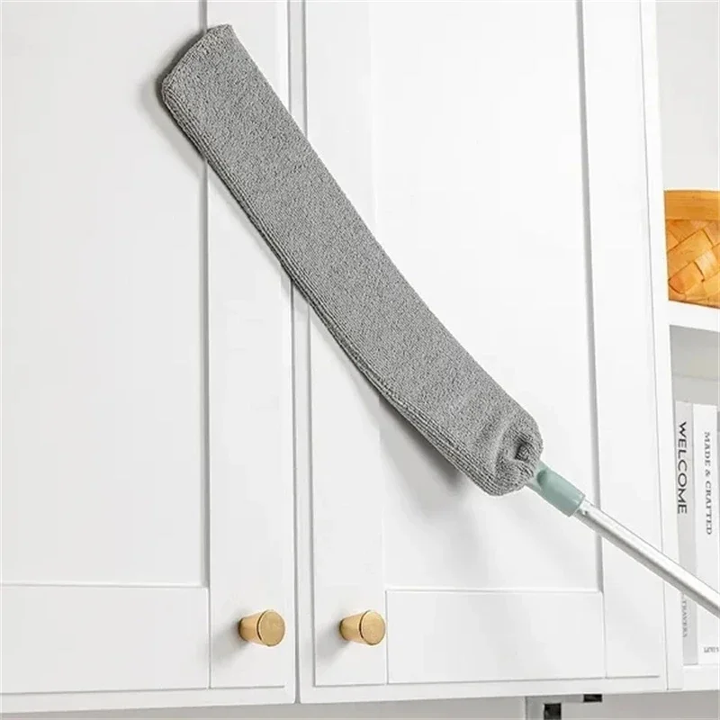 Flat Mop with 2 Reusable Microfiber Pads